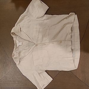 H&M button down collared t-shirt tan size small